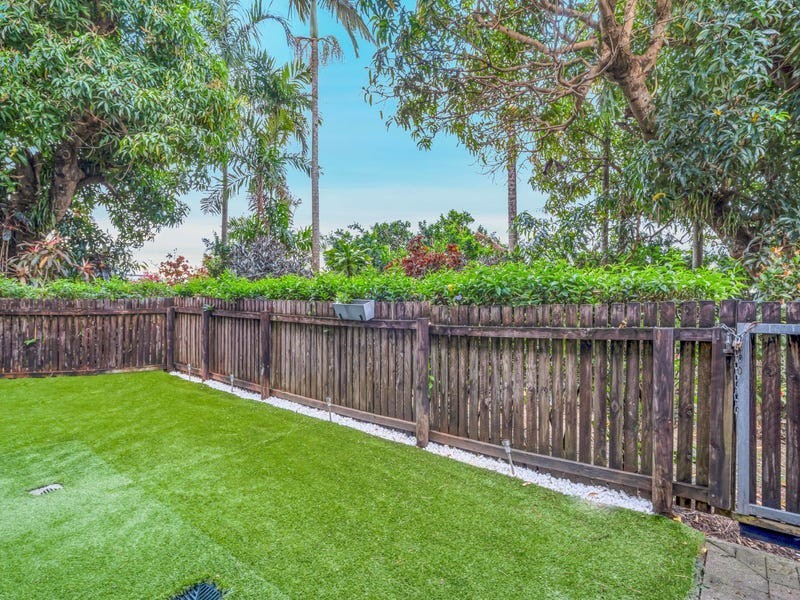 3/10 Brown Street, Woree QLD 4868
