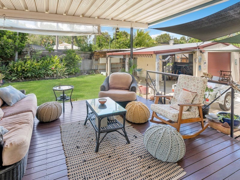 9 Abel Street, Manunda QLD 4870