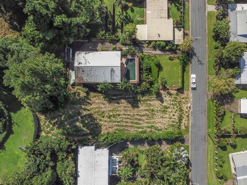 33 Kenneth Street, Bayview Heights QLD 4868