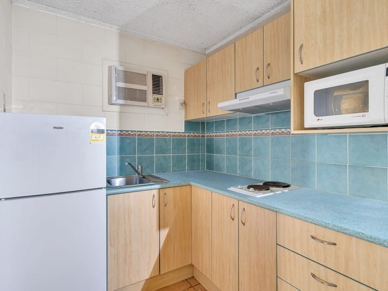 28/1-21 Anderson Road, Woree QLD 4868