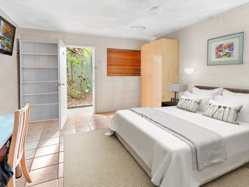 28/1-21 Anderson Road, Woree QLD 4868