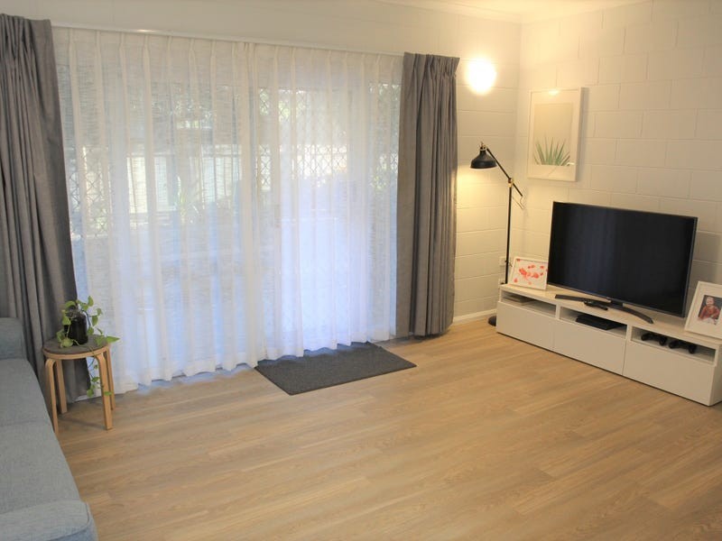 10/2 Mayers Street, Manunda QLD 4870