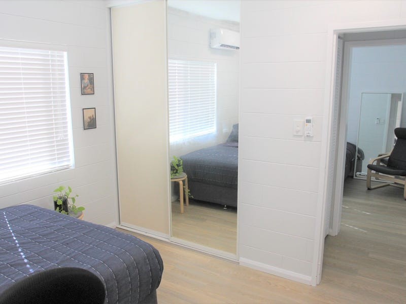 10/2 Mayers Street, Manunda QLD 4870