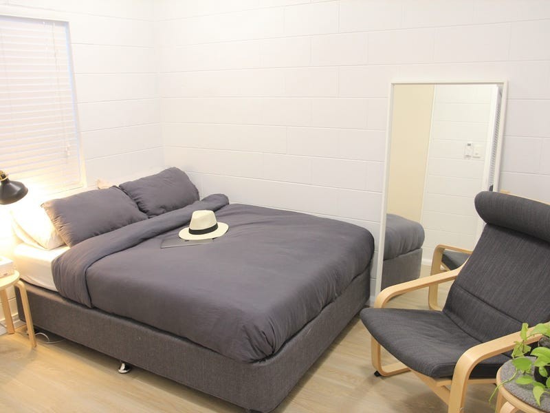 10/2 Mayers Street, Manunda QLD 4870