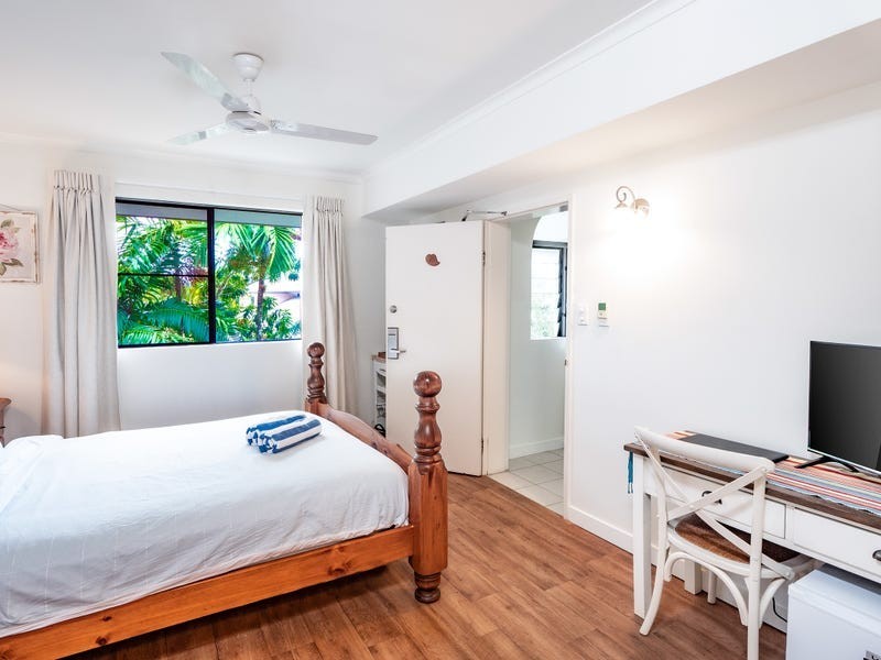 7/81-85 Cedar Road, Palm Cove QLD 4879