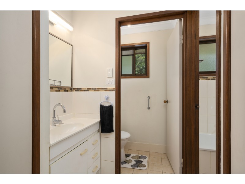 13 Gerald Court, Caboolture QLD 4510