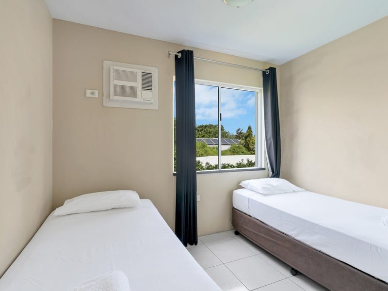 19/239 Lake Street, Cairns North QLD 4870