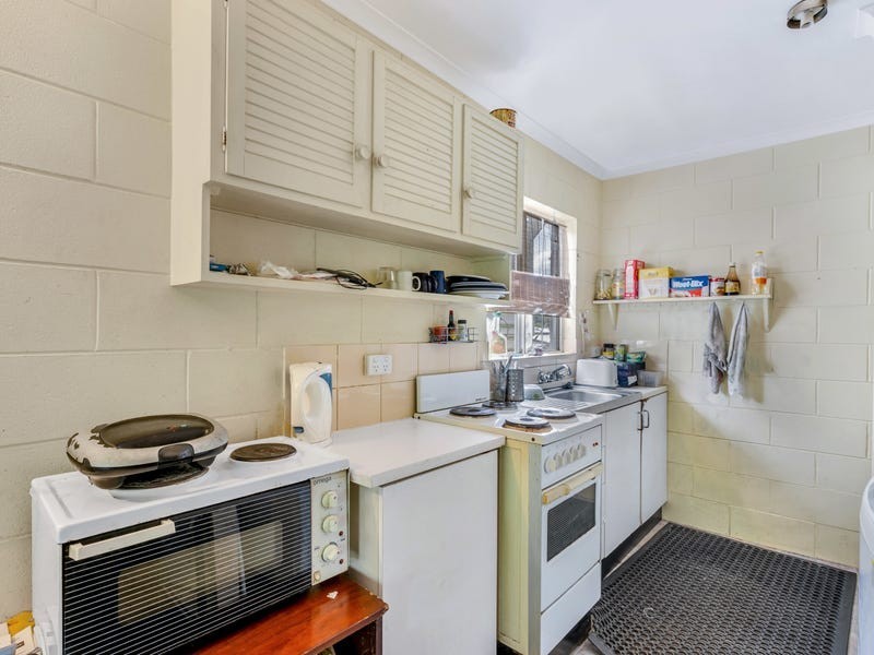 5/73-75 Toogood Road, Woree QLD 4868