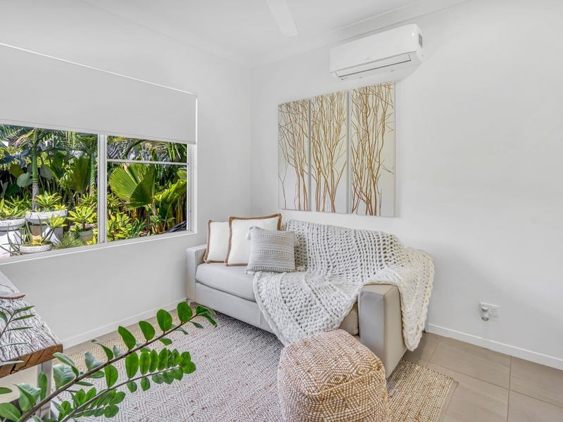 31 Conical Close, Trinity Beach QLD 4879