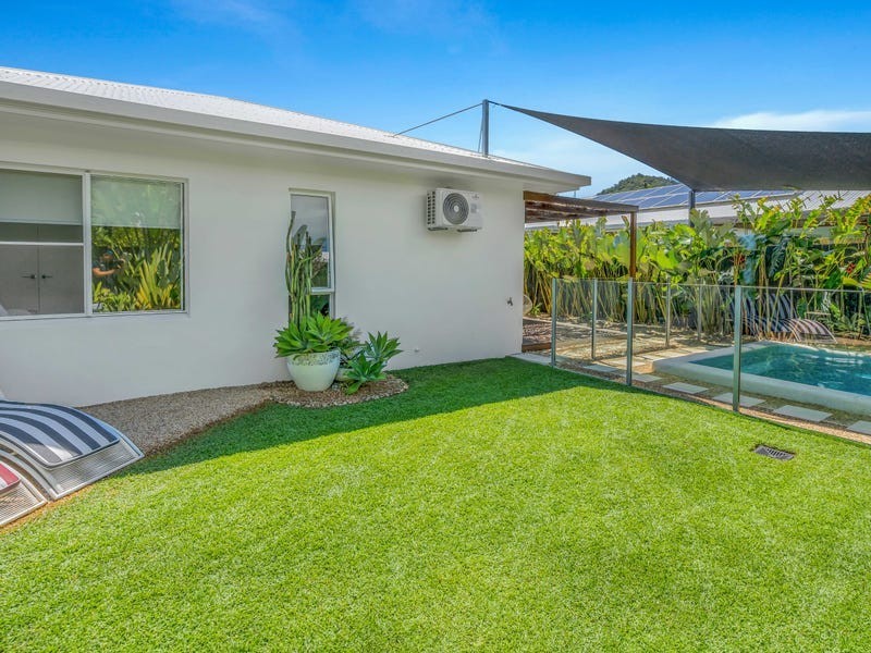 31 Conical Close, Trinity Beach QLD 4879