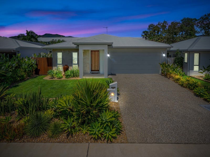 31 Conical Close, Trinity Beach QLD 4879