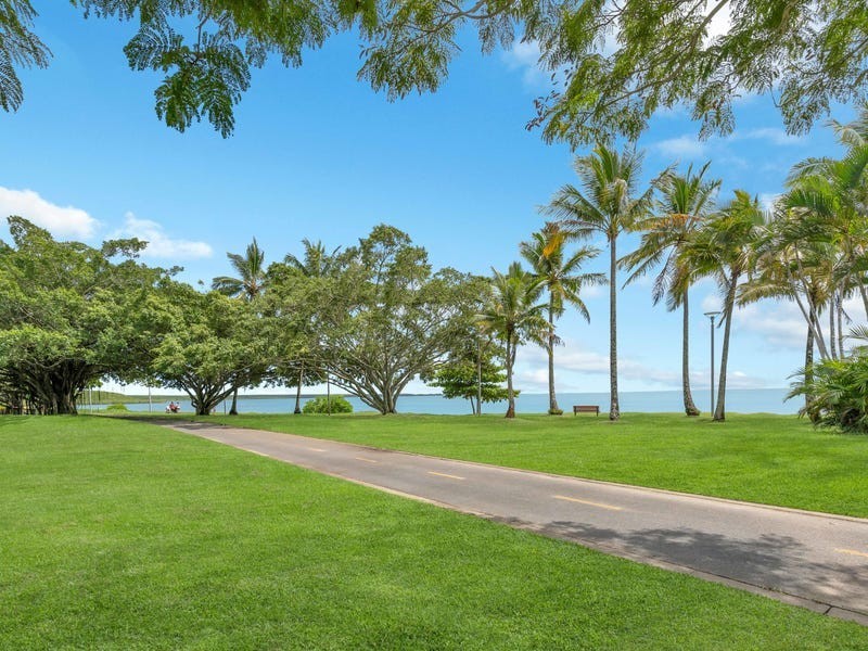203 Esplanade, Cairns North QLD 4870