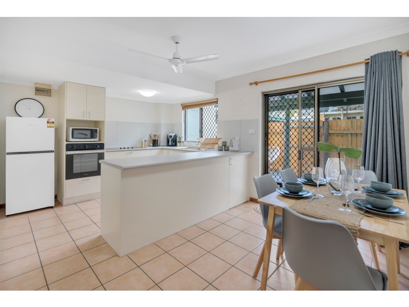 9/171-179 McLeod Street, Cairns North QLD 4870