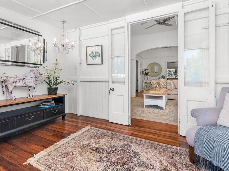 360 Draper Street, Parramatta Park QLD 4870