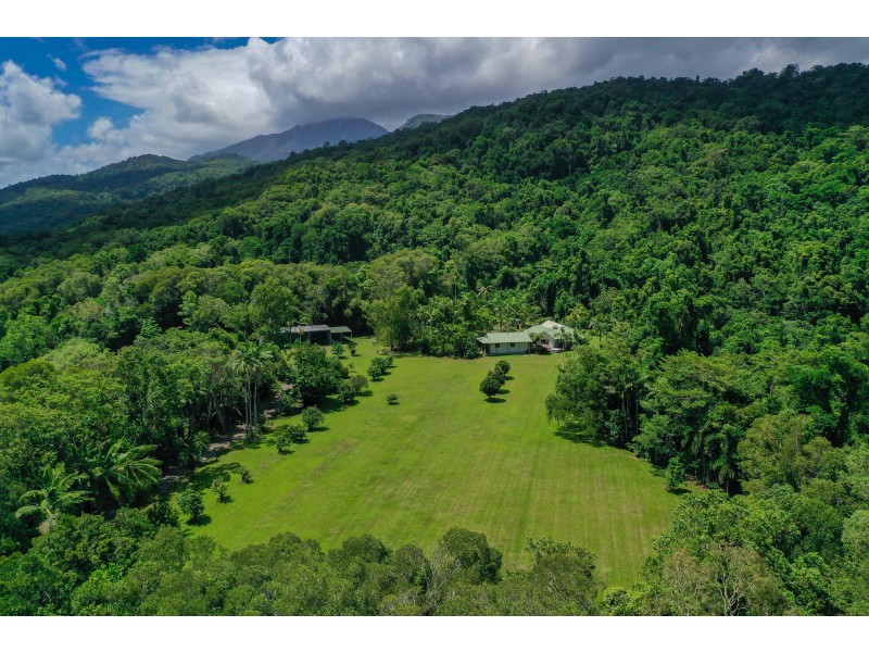 69863 Bruce Highway, Aloomba QLD 4871