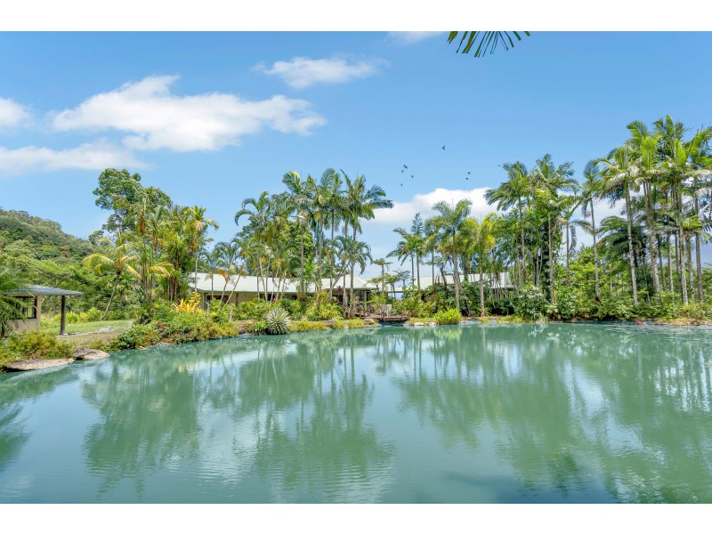 69863 Bruce Highway, Aloomba QLD 4871