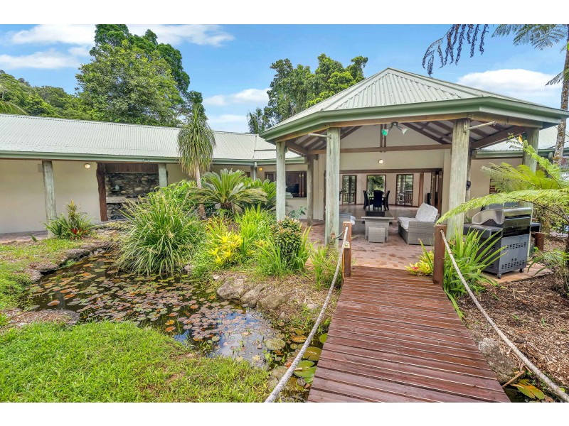 69863 Bruce Highway, Aloomba QLD 4871