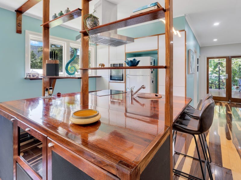 7 Crowley Close, Whitfield QLD 4870