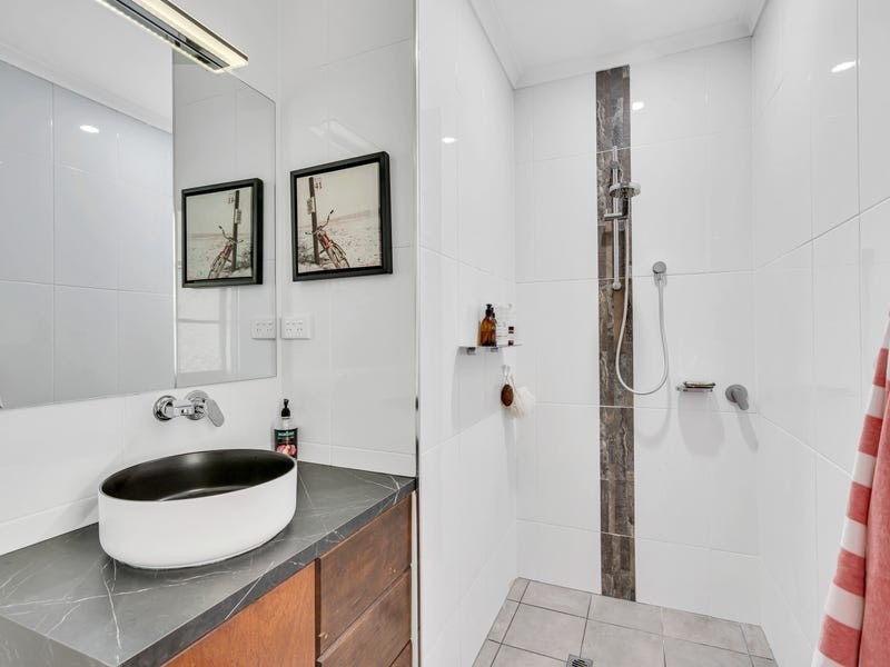 7 Crowley Close, Whitfield QLD 4870