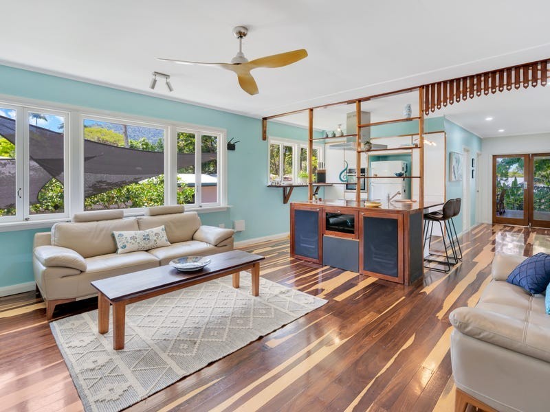 7 Crowley Close, Whitfield QLD 4870