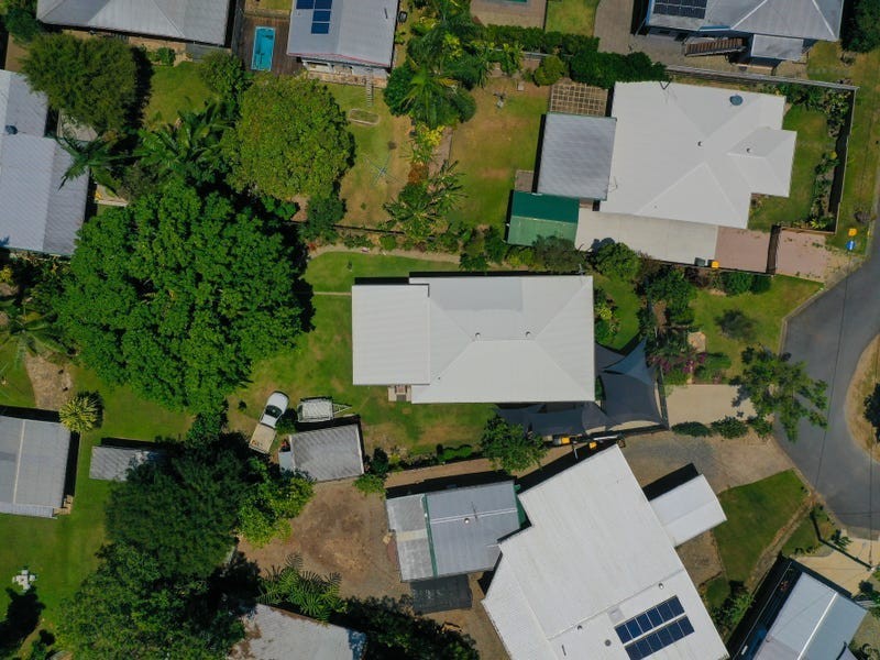 7 Crowley Close, Whitfield QLD 4870