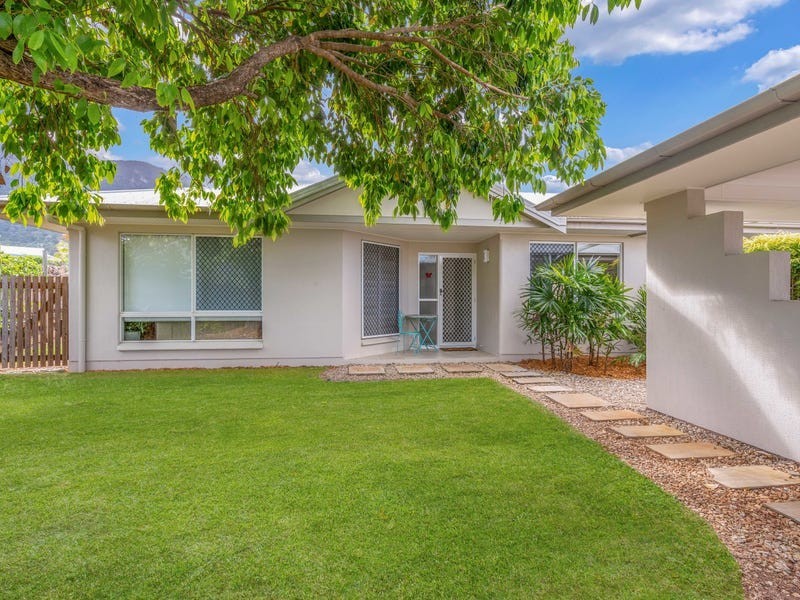 36 Cyperus Drive, Redlynch QLD 4870