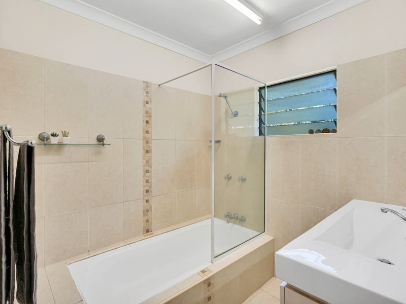 6 Granadilla Drive, Earlville QLD 4870