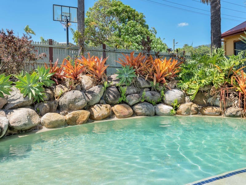 6 Granadilla Drive, Earlville QLD 4870