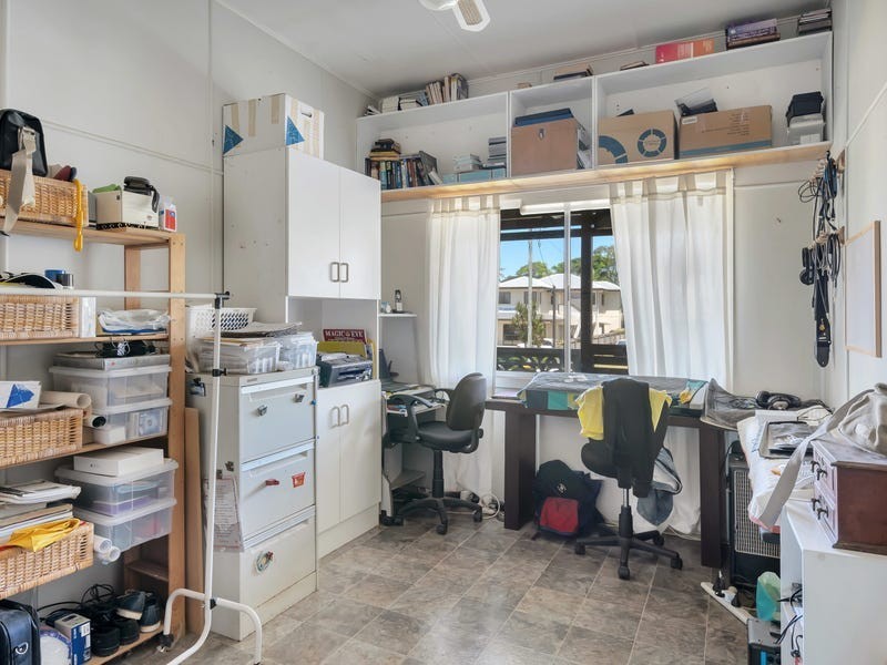 28 Howe Street, Cairns North QLD 4870