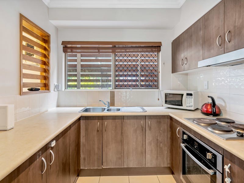 102/29-33 Springfield Crescent, Manoora QLD 4870