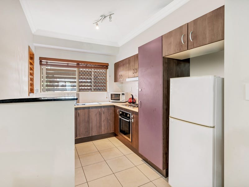 102/29-33 Springfield Crescent, Manoora QLD 4870