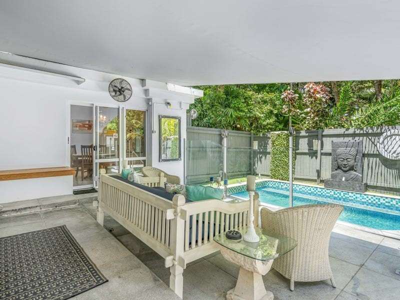 61/9 Veivers Road, Palm Cove QLD 4879