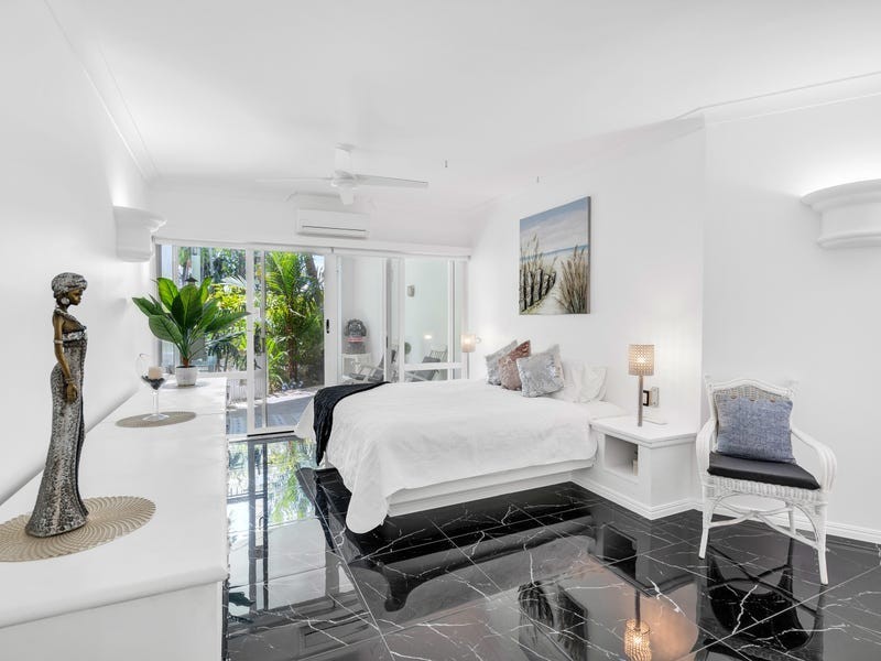 61/9 Veivers Road, Palm Cove QLD 4879