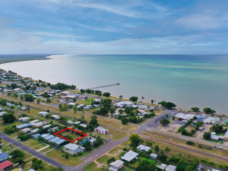 5-7 Panos Street, Cardwell QLD 4849