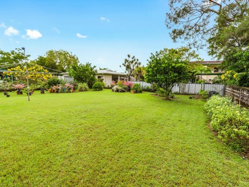 20 Grogan Street, Westcourt QLD 4870