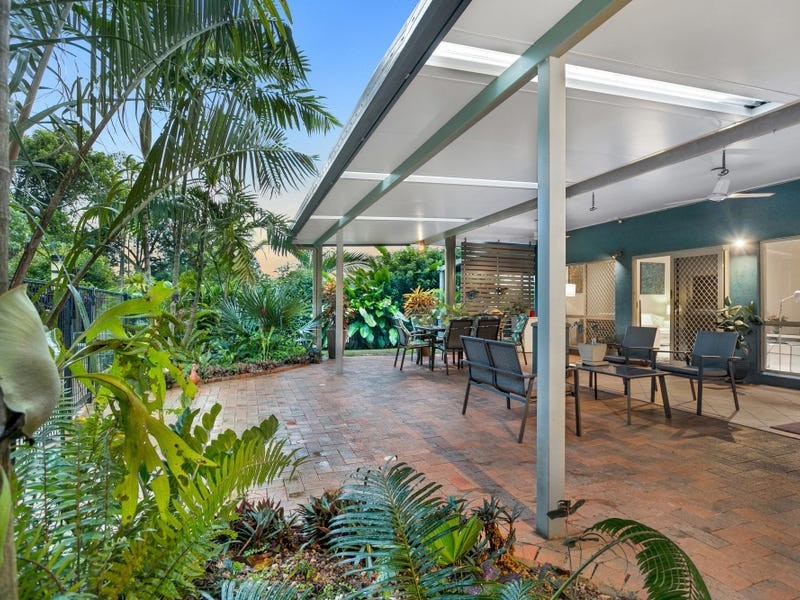 36 Gloucester Street, Whitfield QLD 4870