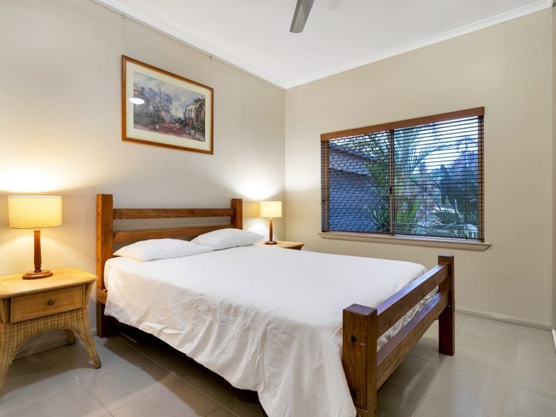 36 Gloucester Street, Whitfield QLD 4870