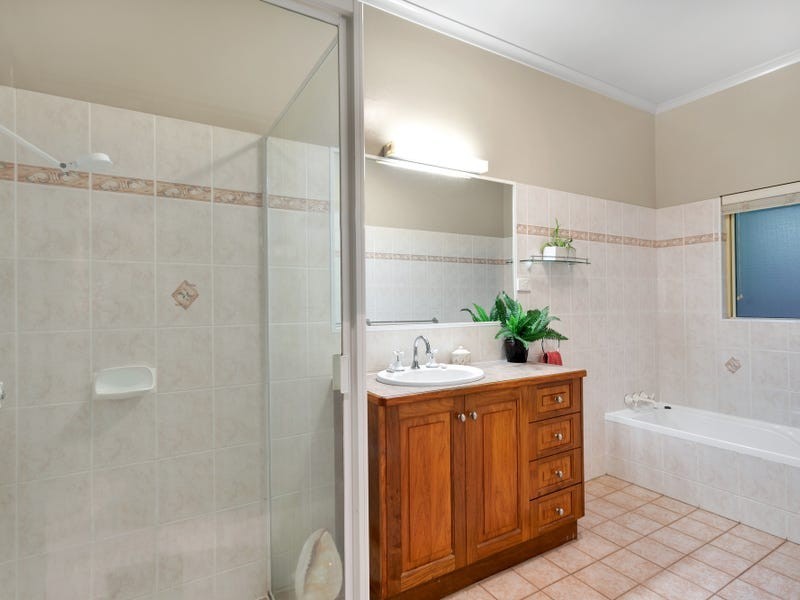 36 Gloucester Street, Whitfield QLD 4870