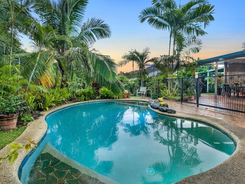 36 Gloucester Street, Whitfield QLD 4870