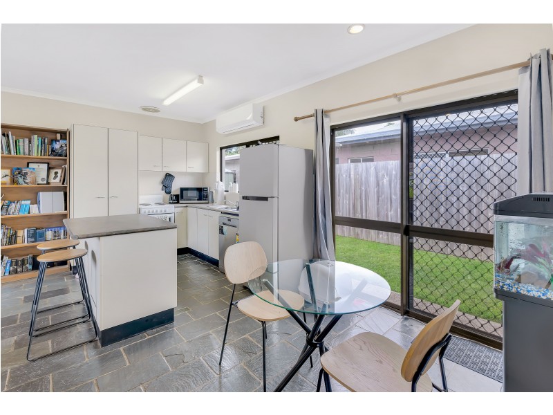 1/20 Nesbit Street, Whitfield QLD 4870