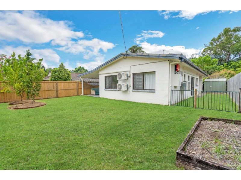 1/20 Nesbit Street, Whitfield QLD 4870
