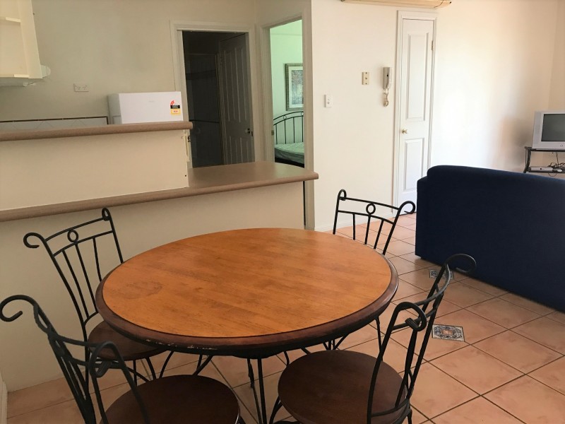 4/108 Mcleod Street, Cairns City QLD 4870