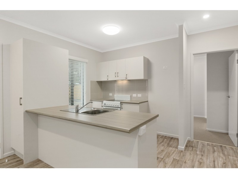 3/64 Murray Street, Manoora QLD 4870