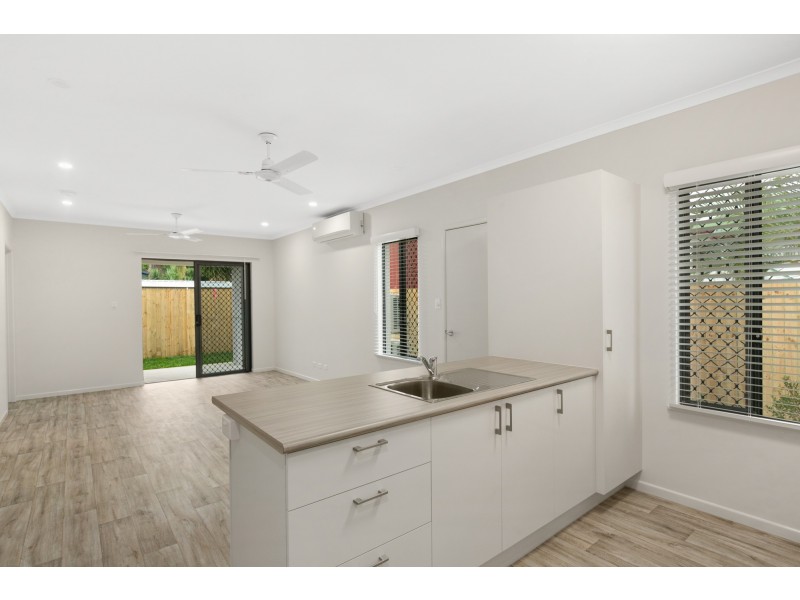 3/64 Murray Street, Manoora QLD 4870