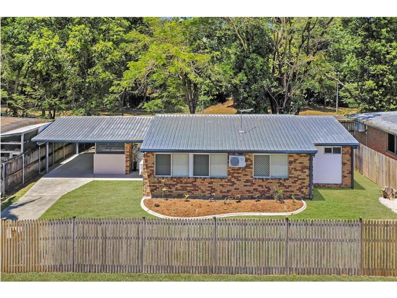 24 McEwen Street, Mooroobool QLD 4870