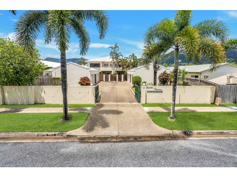 2/16 Ingham Court, Mooroobool QLD 4870
