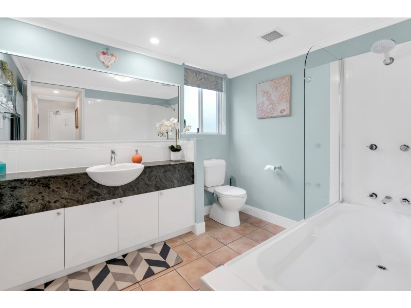 85/72-84 Kowinka Street, White Rock QLD 4868