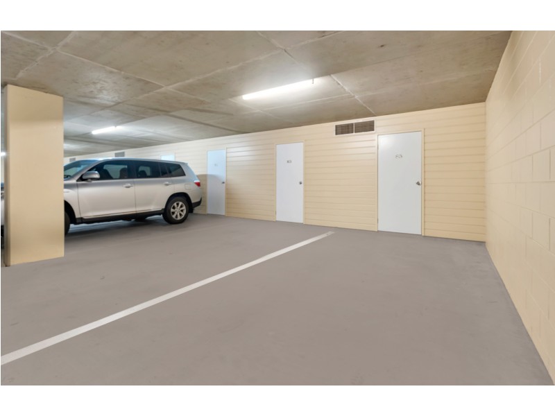 85/72-84 Kowinka Street, White Rock QLD 4868