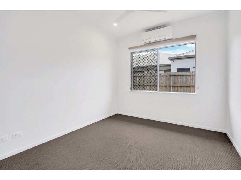 15 Porcupine Way, Mount Peter QLD 4869