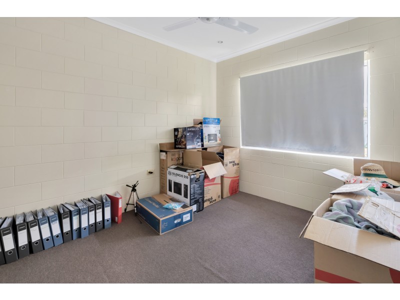 14 Harlequin Street, White Rock QLD 4868